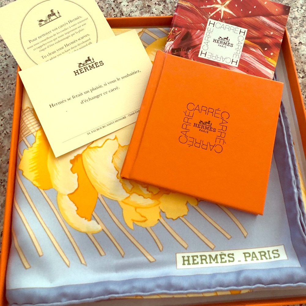 Hermès 100% silk scarf